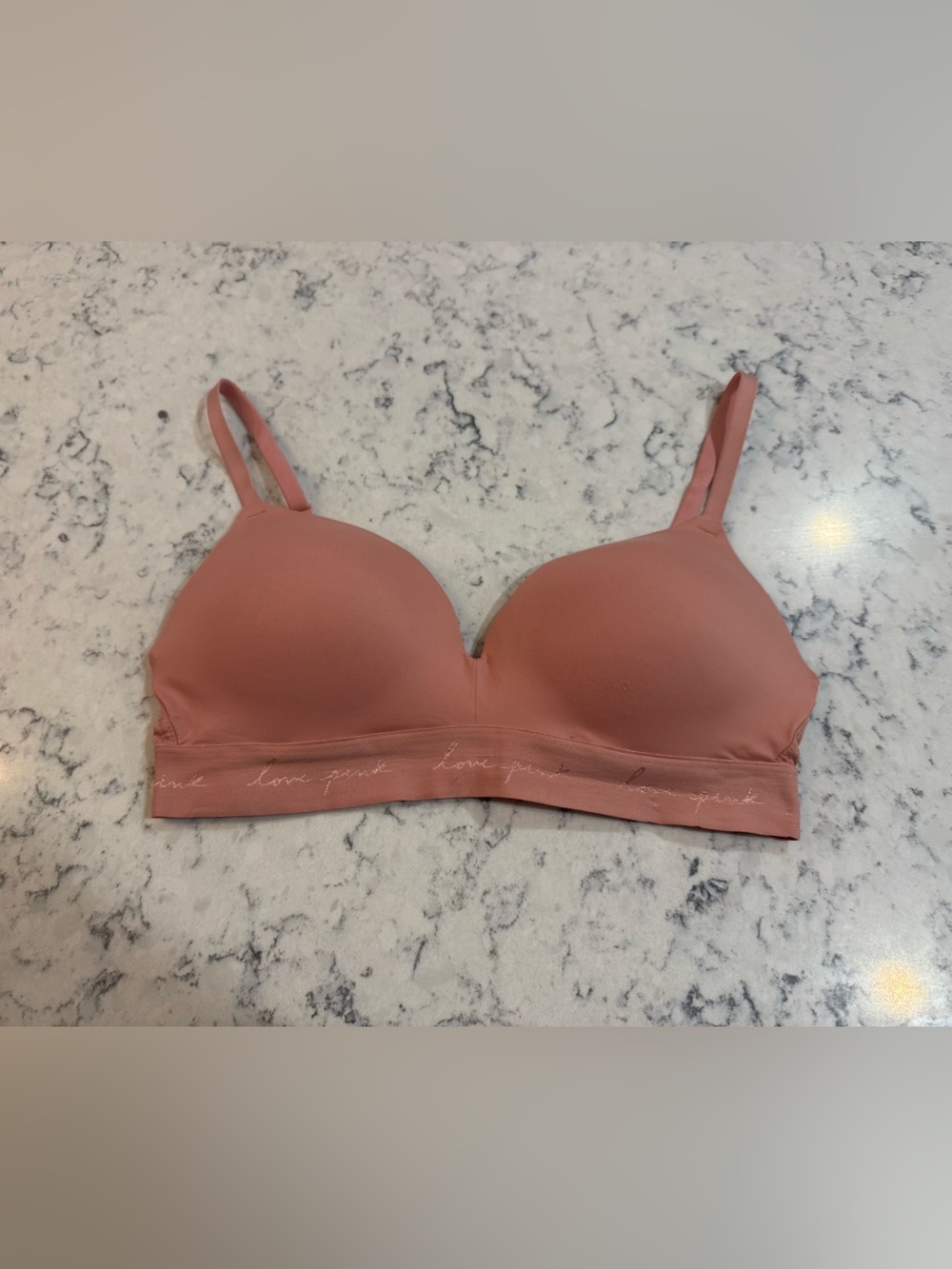 PINK by Victoria’s secret Women’s Smooth Pink T-Shirt Bra Wireless Size 36C